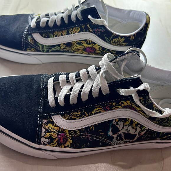 100888 Vans Old Skool Skull Flames Black Size 8 / 9.5  **USED** - Picture 2 of 5